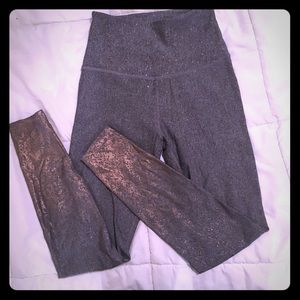 Beyond Yoga Gray/Gold Ombré Leggings